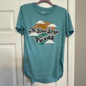 No Bad Days in Texas Graphic Tee Size Medium